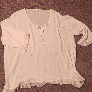 Woman's plus size Blouse. Size 24/25, White, Ulla Popken.